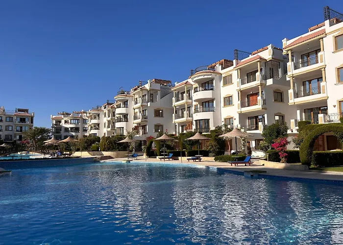 Hills 3-bedroom With Pool View And Access Appartamento *